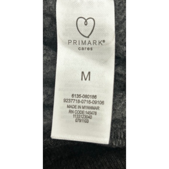 Coca-Cola Christmas Semi Truck Gray Sweatshirt Adult Size Medium - Picture 4 of 5